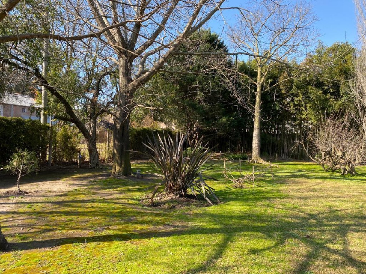 Exclusiva Residencia de 5 dormitorios, 7 baños, con amplio jardin y amenities de lujo