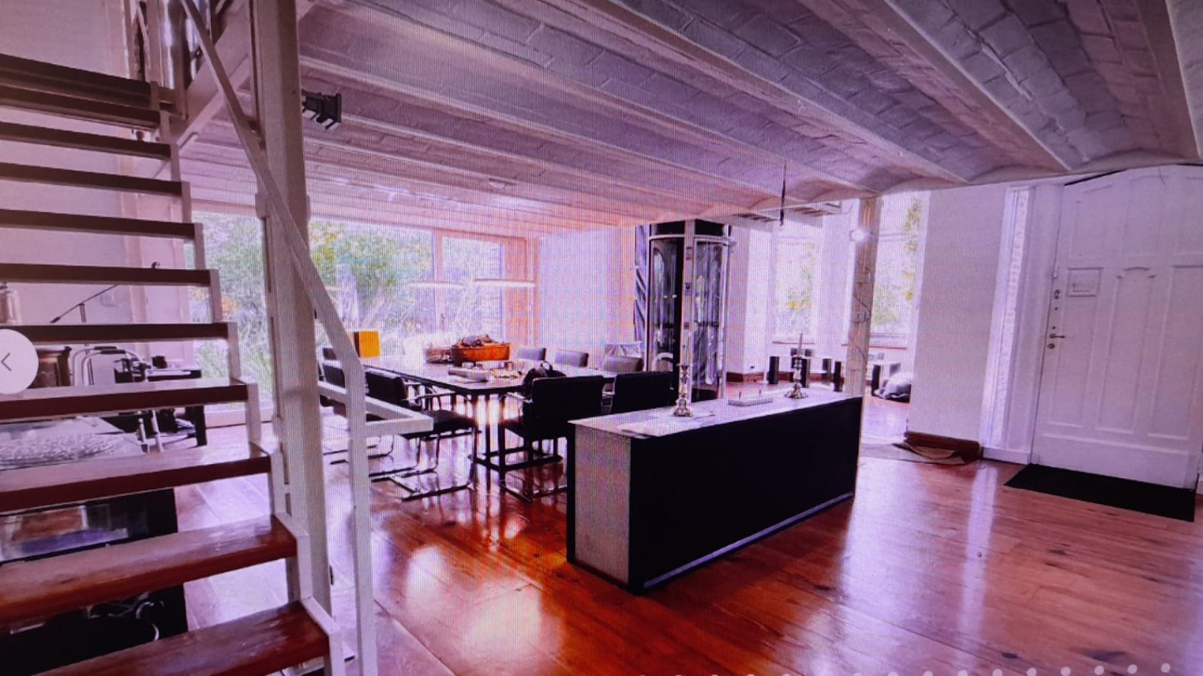 Exclusiva Residencia de 5 dormitorios, 7 baños, con amplio jardin y amenities de lujo