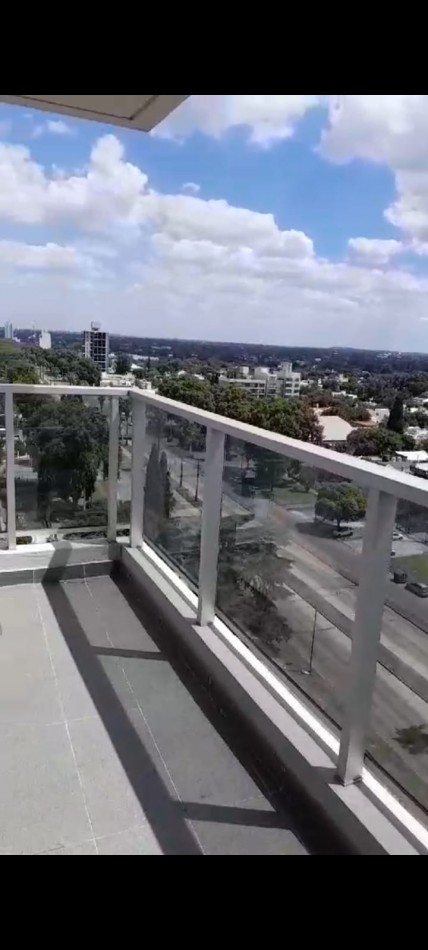 Oportunidad! Departamento un Dormitorio con cochera en el epicentro de Alberdi Bv.Rondeau 1800 Piso 12-03 Cochera Subsuelo 00-16